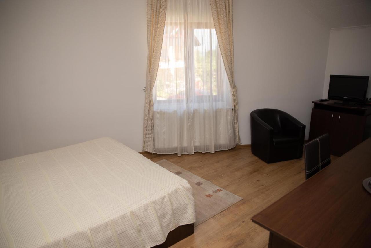 Motel Moara Veche Săcălăşeni Dış mekan fotoğraf