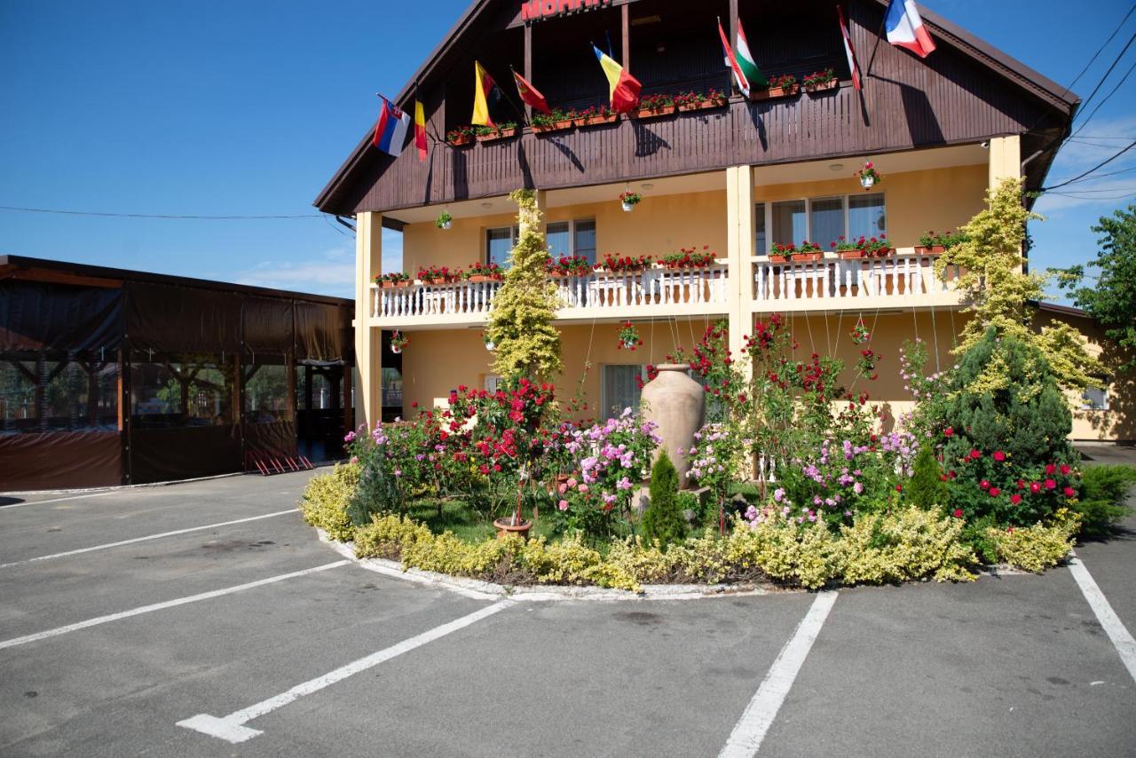 Motel Moara Veche Săcălăşeni Dış mekan fotoğraf