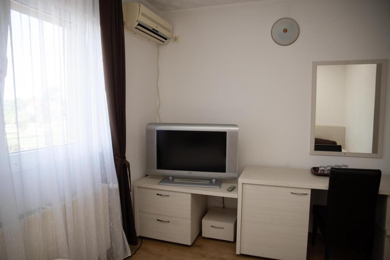 Motel Moara Veche Săcălăşeni Dış mekan fotoğraf
