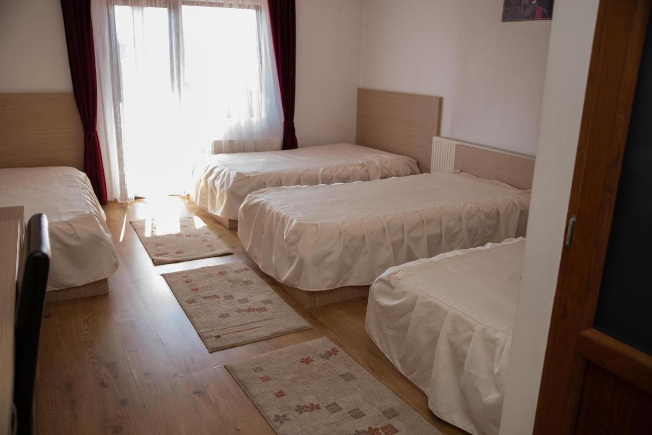 Motel Moara Veche Săcălăşeni Dış mekan fotoğraf