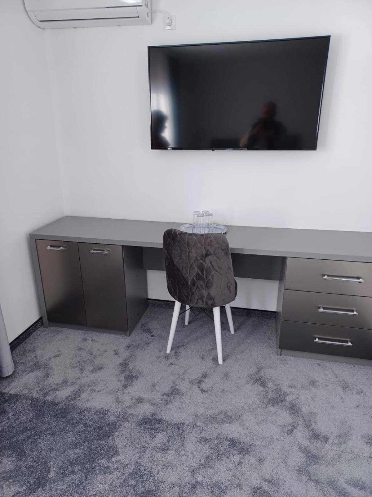 Motel Moara Veche Săcălăşeni Dış mekan fotoğraf