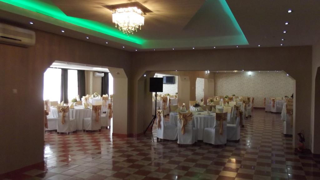 Motel Moara Veche Săcălăşeni Dış mekan fotoğraf